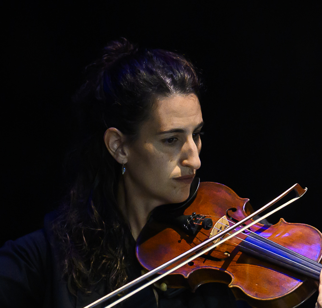 Netanela Mizarahi Headshot