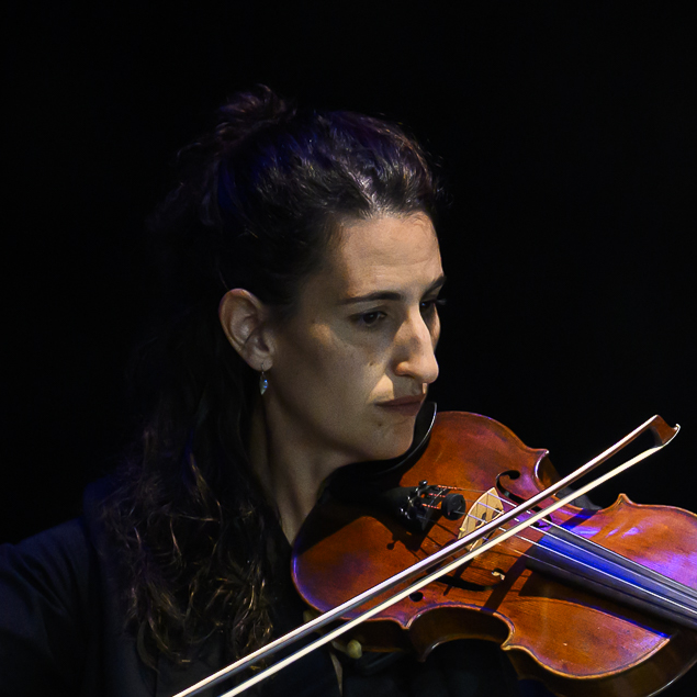 Netanela Mizarahi Headshot